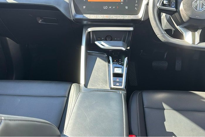 2025 MG ZS Essence