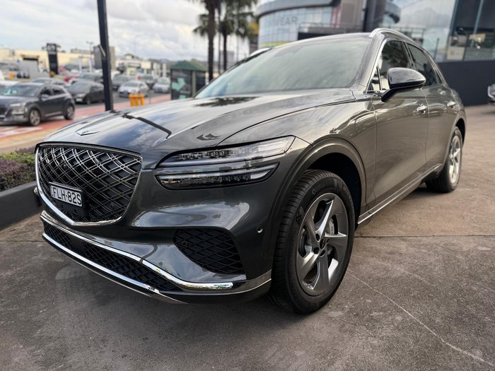 2024 Genesis GV70 2.5T ADVANCED