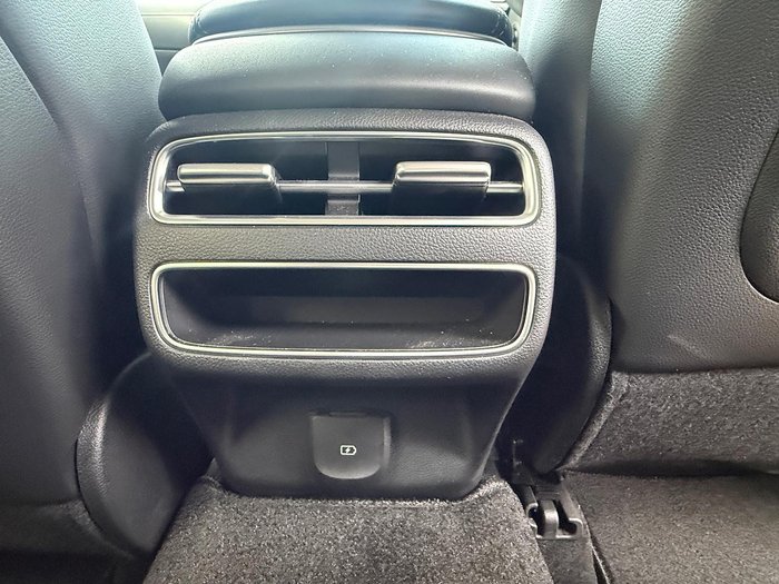 2024 Genesis GV70 2.5T ADVANCED