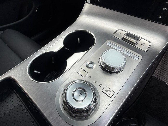 2024 Genesis GV70 2.5T ADVANCED