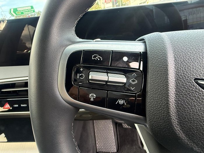 2024 Genesis GV70 2.5T ADVANCED