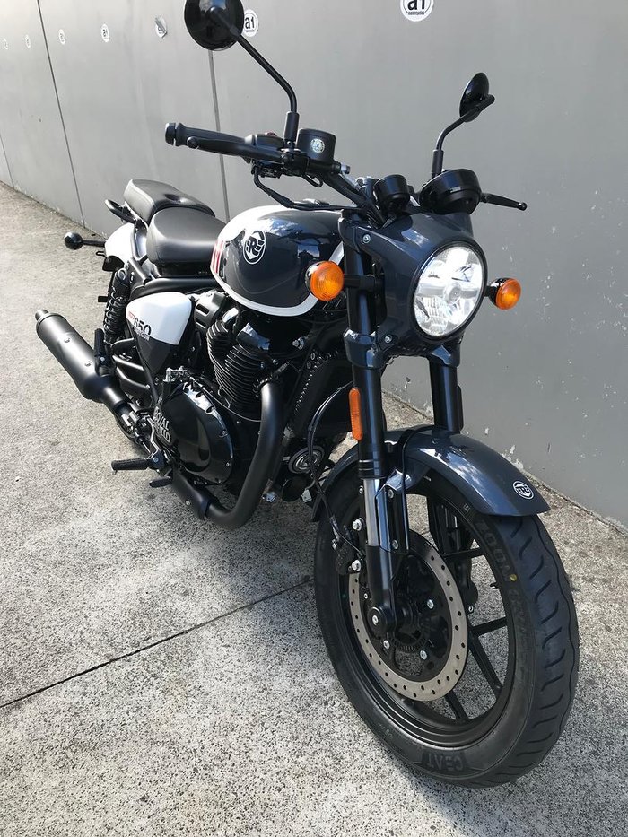2025 Royal Enfield Shotgun 650
