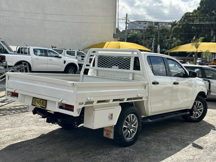 2021 Toyota Hilux SR