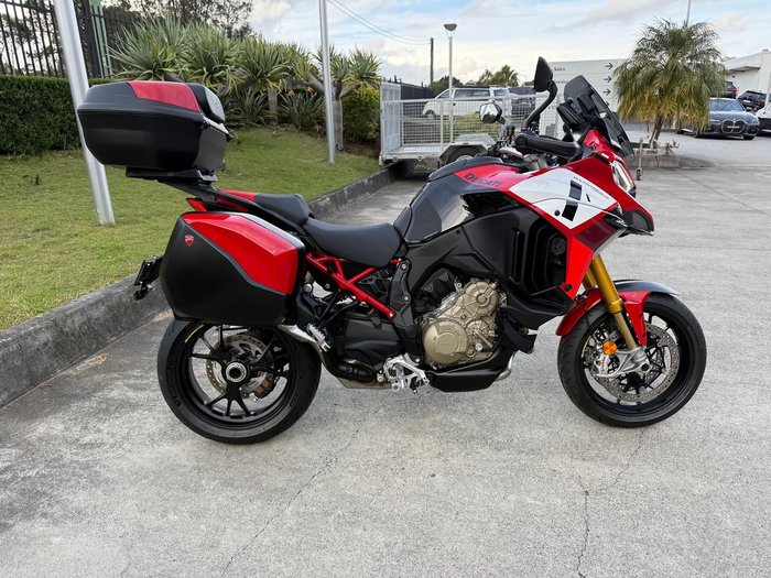 2024 Ducati Multistrada V4 Pikes Peak