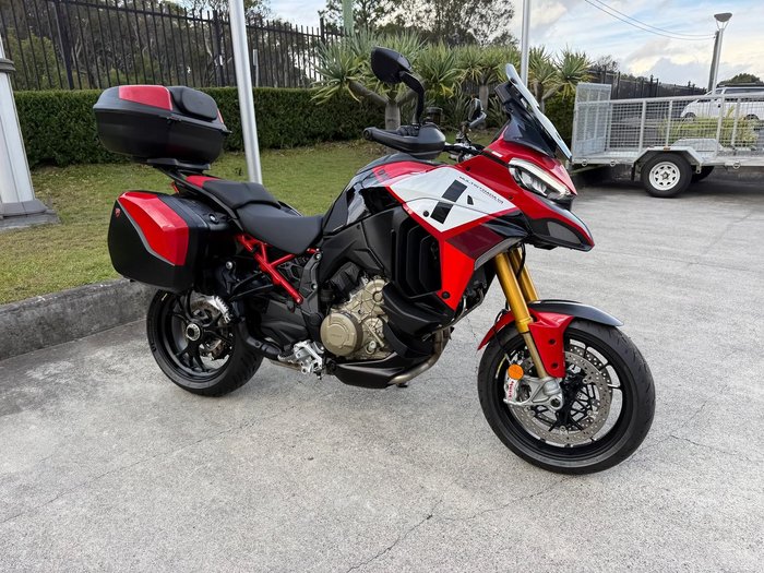 2024 Ducati Multistrada V4 Pikes Peak