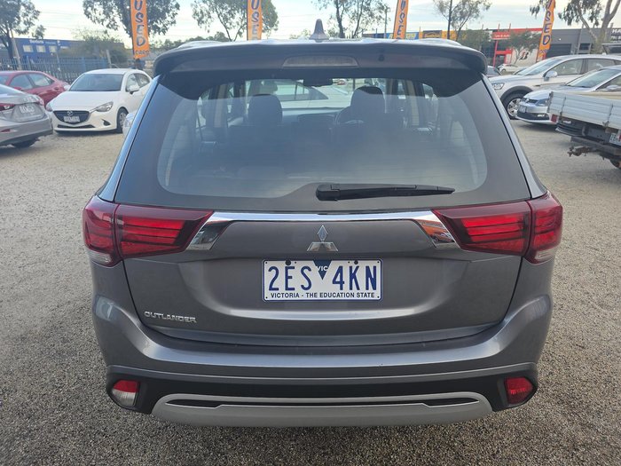 2019 Mitsubishi Outlander ES