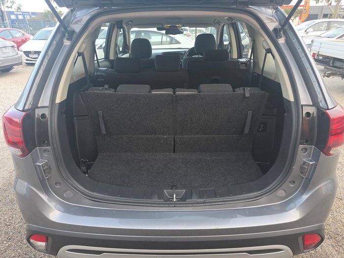 2019 Mitsubishi Outlander ES