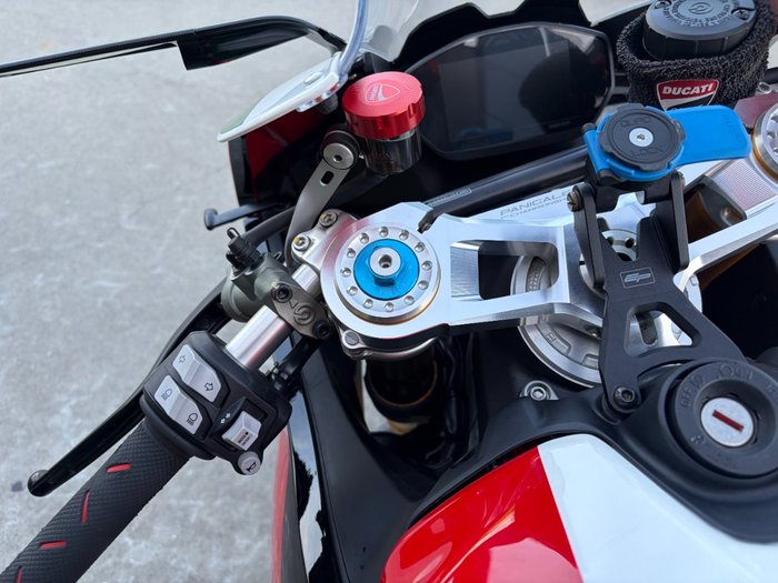 2023 DUCATI PANIGALE V2 BAYLISS 20TH ANNIV Black