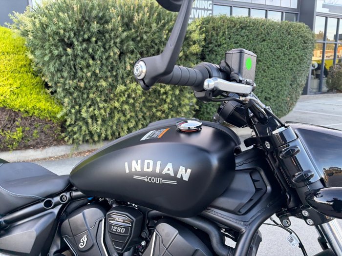 2025 Indian SCOUT BOBBER LIMITED Black