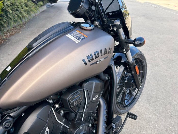 2025 Indian SCOUT SPORT LIMITED Black