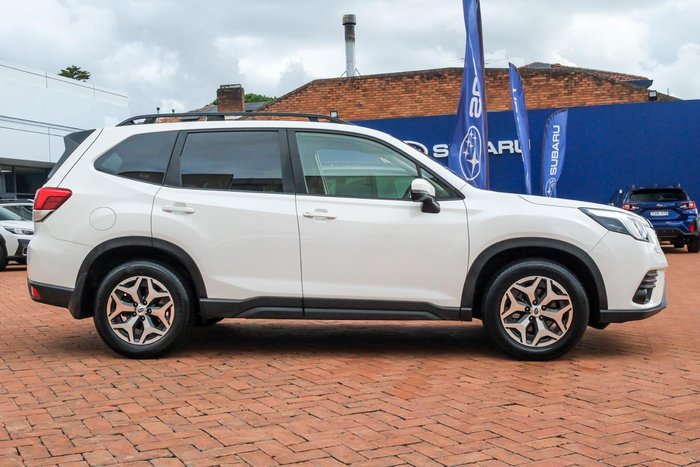 2024 Subaru Forester 2.5i