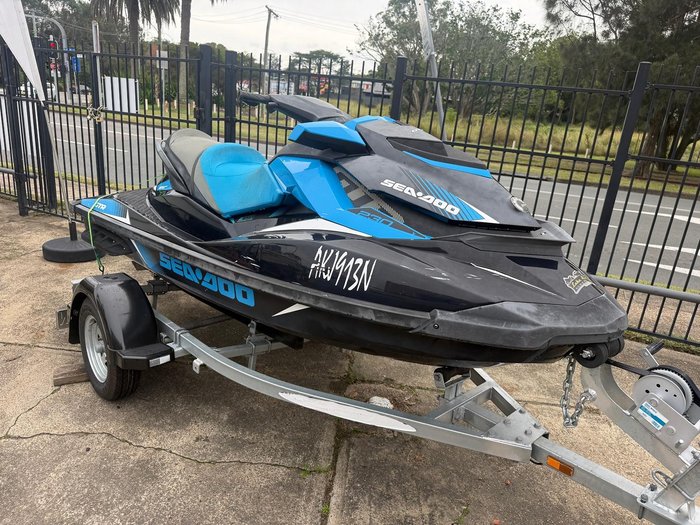 2019 SEA-DOO GTR 230