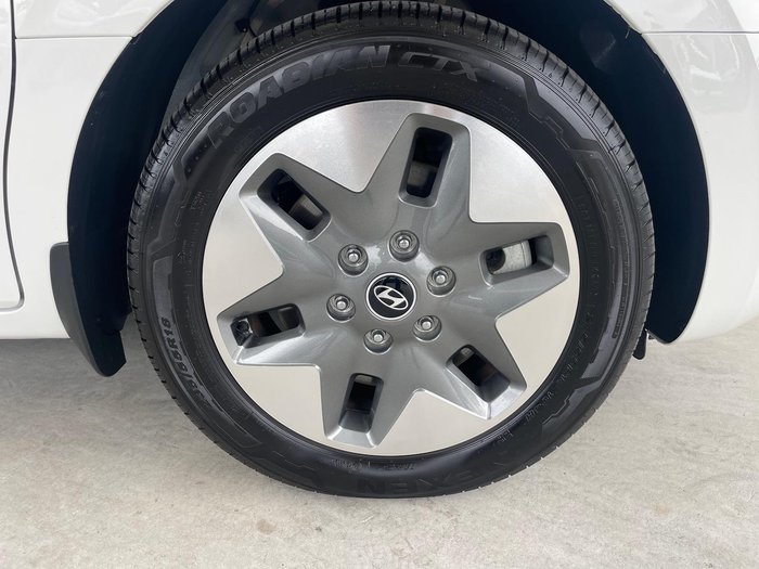 2025 Hyundai STARIA