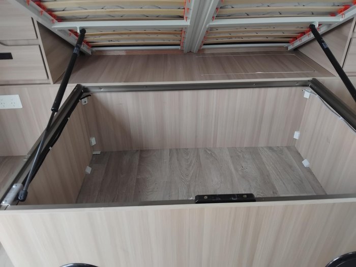 2024 Jayco Discovery 16.6Ft Couples Pop Top With Full Ensuite