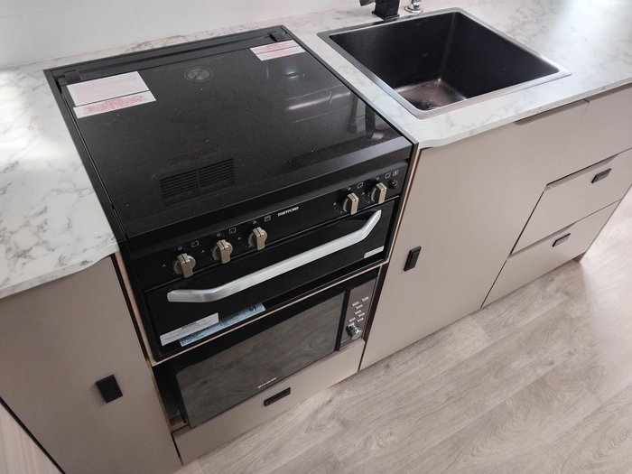 2024 Jayco Discovery 16.6Ft Pop Top With Full Ensuite- Price Reduced!