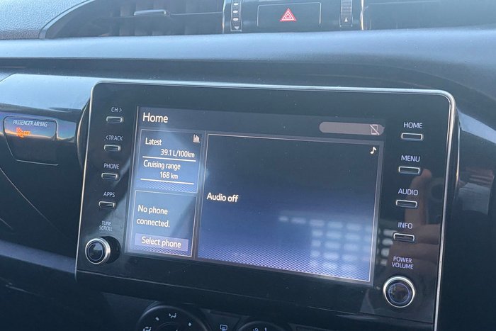 2020 Toyota Hilux SR