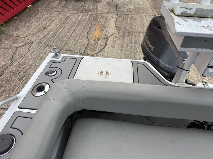 2017 Stessco Bow Rider 490