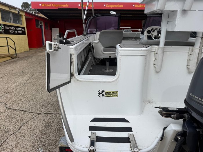 2017 Stessco Bow Rider 490
