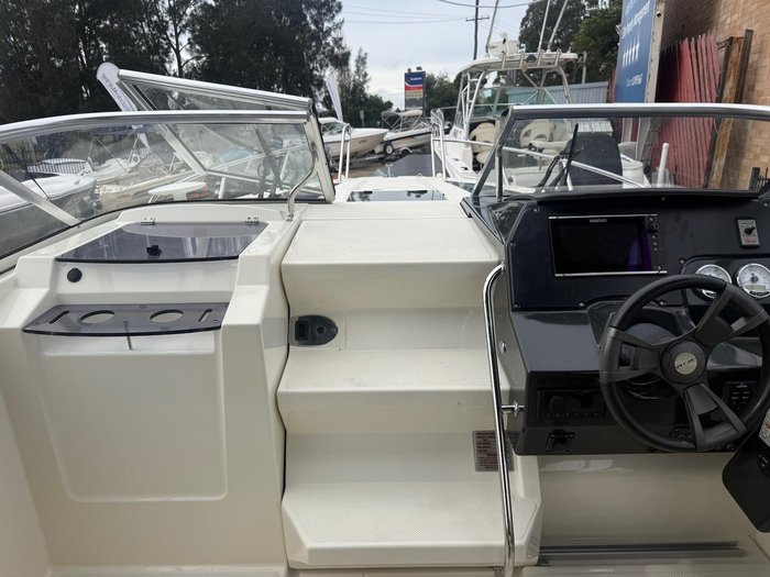 2017 Quicksilver 805 Cruiser