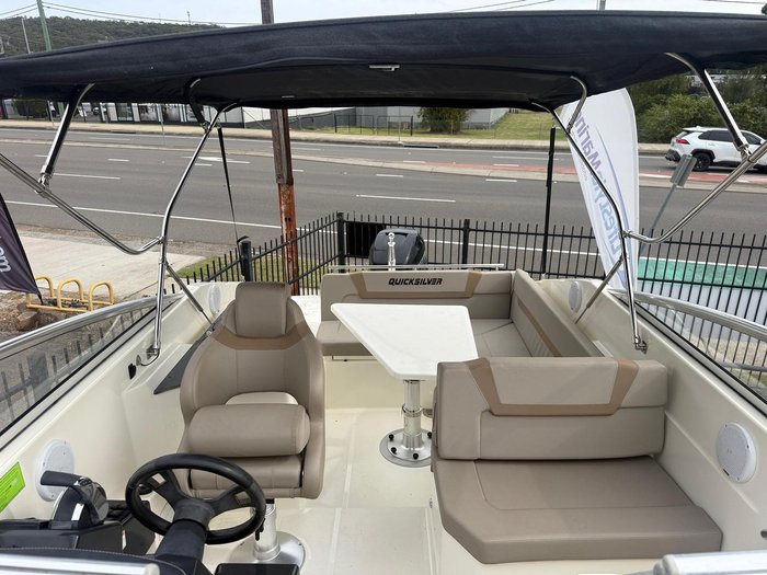 2017 Quicksilver 805 Cruiser