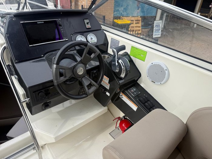 2017 Quicksilver 805 Cruiser