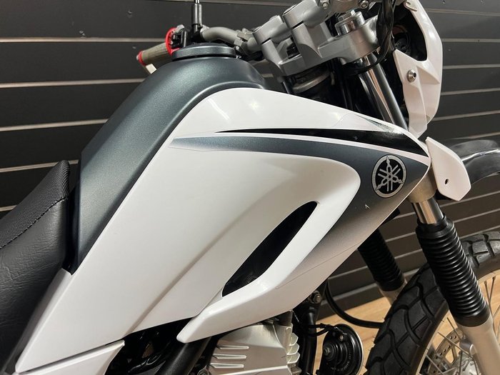 2007 Yamaha XT250 White