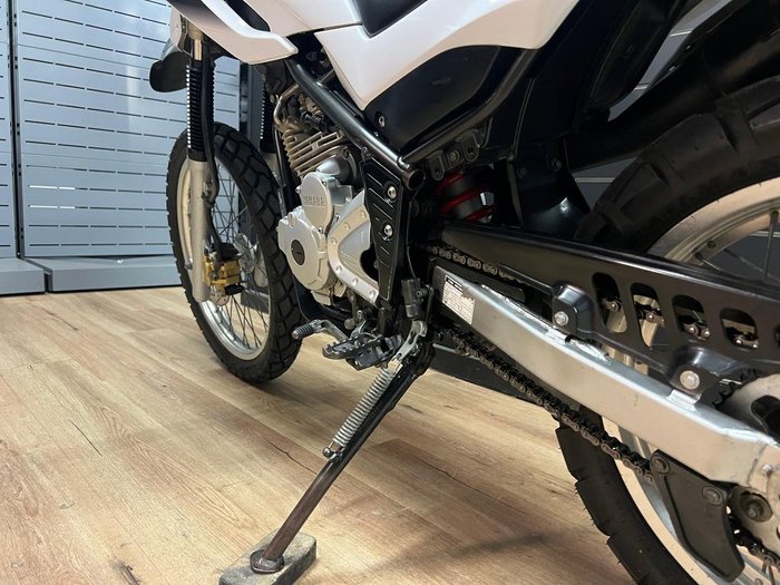 2007 Yamaha XT250 White