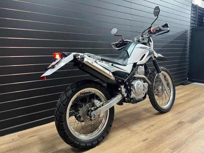 2007 Yamaha XT250 White