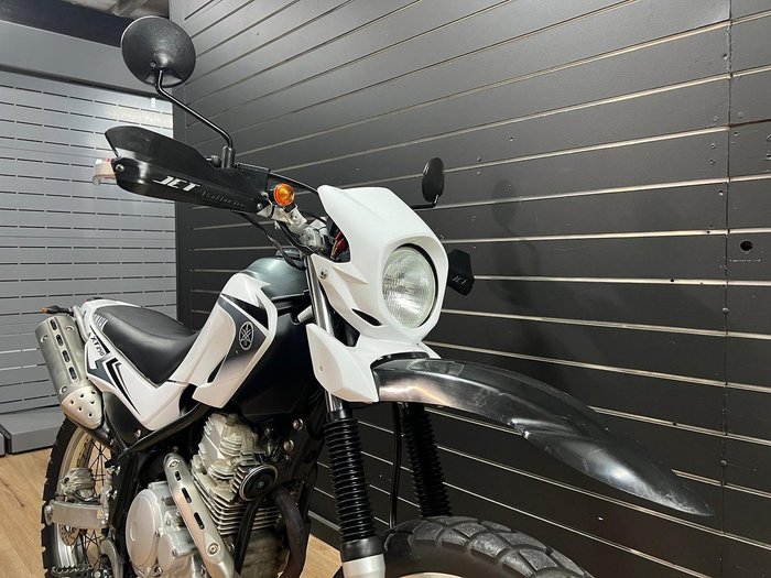 2007 Yamaha XT250 White