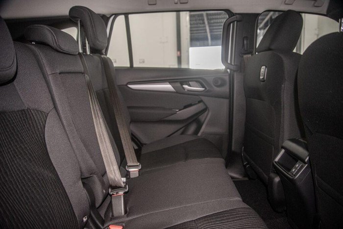 2026 Isuzu MU-X LS-M