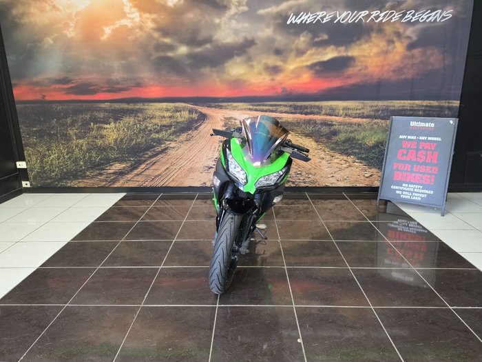 2016 Kawasaki NINJA 300 GREEN