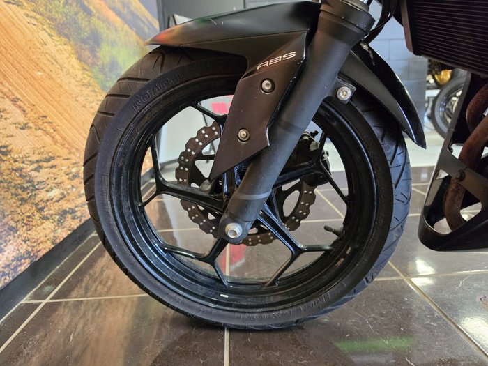 2018 Kawasaki Z300 BLACK