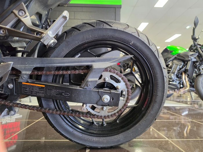 2018 Kawasaki Z300 BLACK