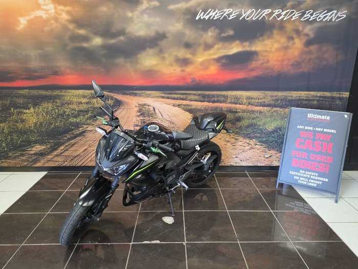 2018 Kawasaki Z300 BLACK