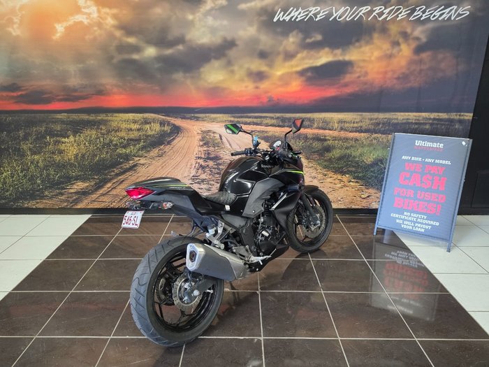 2018 Kawasaki Z300 BLACK