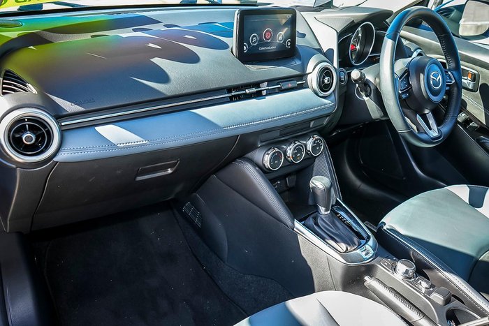 2022 Mazda 2 G15 GT
