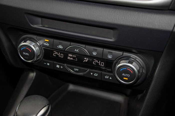 2018 Mazda 3 SP25