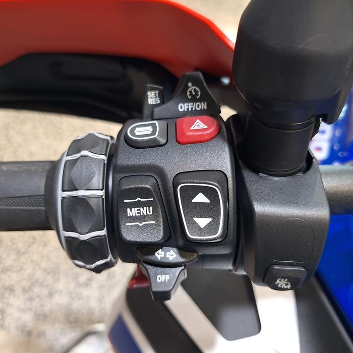 2025 BMW R 1300 GS Adventure Trophy