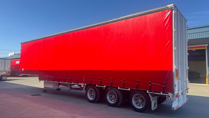 2014 Krueger 22P Drop Deck