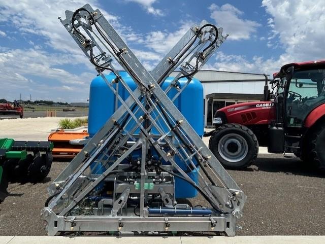 2022 BA Sprayers 1300L 3PTL12m boom