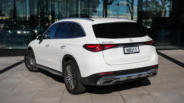 2025 Mercedes-Benz GLC-Class GLC200