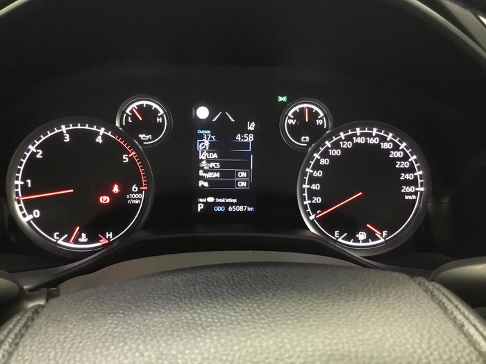 2024 Toyota Landcruiser GXL