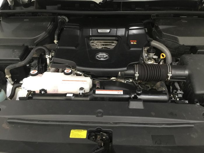 2024 Toyota Landcruiser GXL
