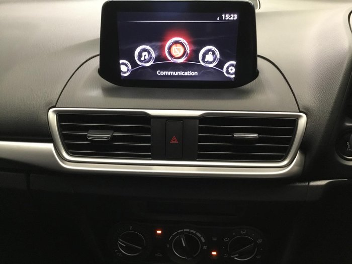 2016 Mazda 3 Maxx