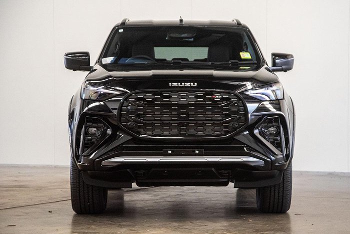 2026 Isuzu MU-X X-TERRAIN