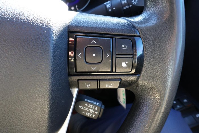 2019 Toyota Hilux SR