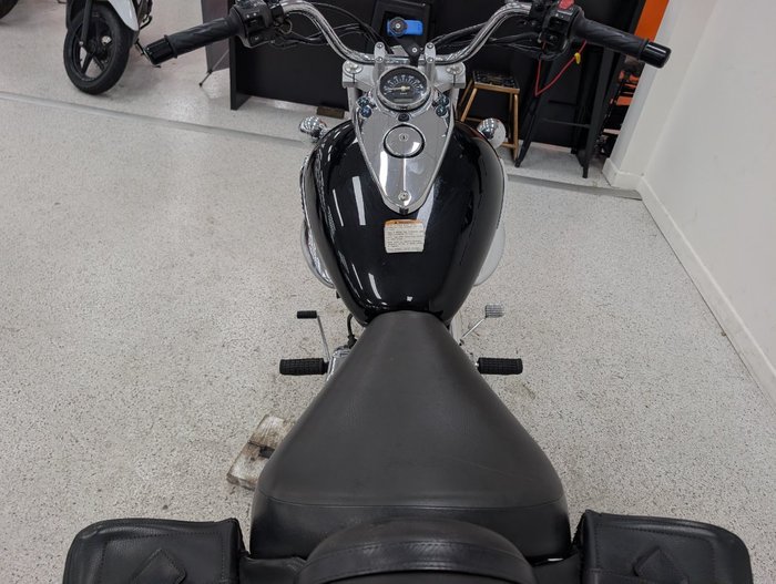 2013 Suzuki VL250 (LC250 INTRUDER) Black