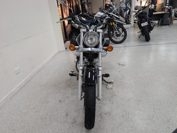 2013 Suzuki VL250 (LC250 INTRUDER) Black