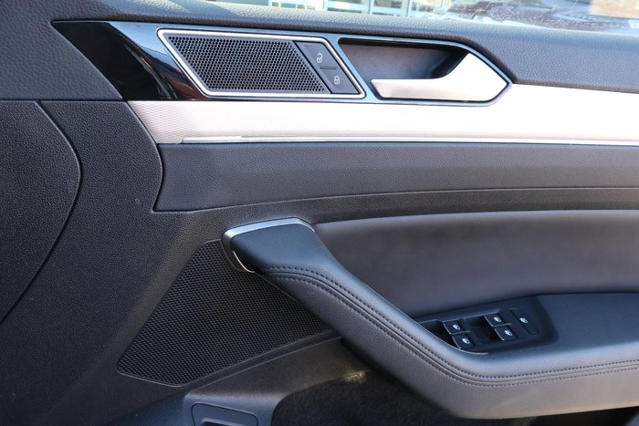 2017 Volkswagen Passat Alltrack Wolfsburg Edition