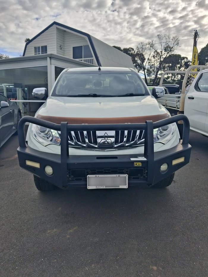 2016 Mitsubishi Triton GLS